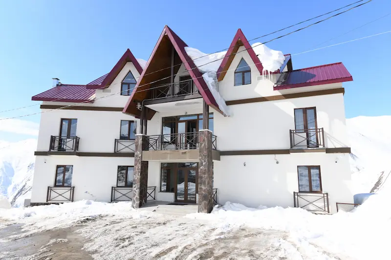 Ereto Hotel Gudauri exterior