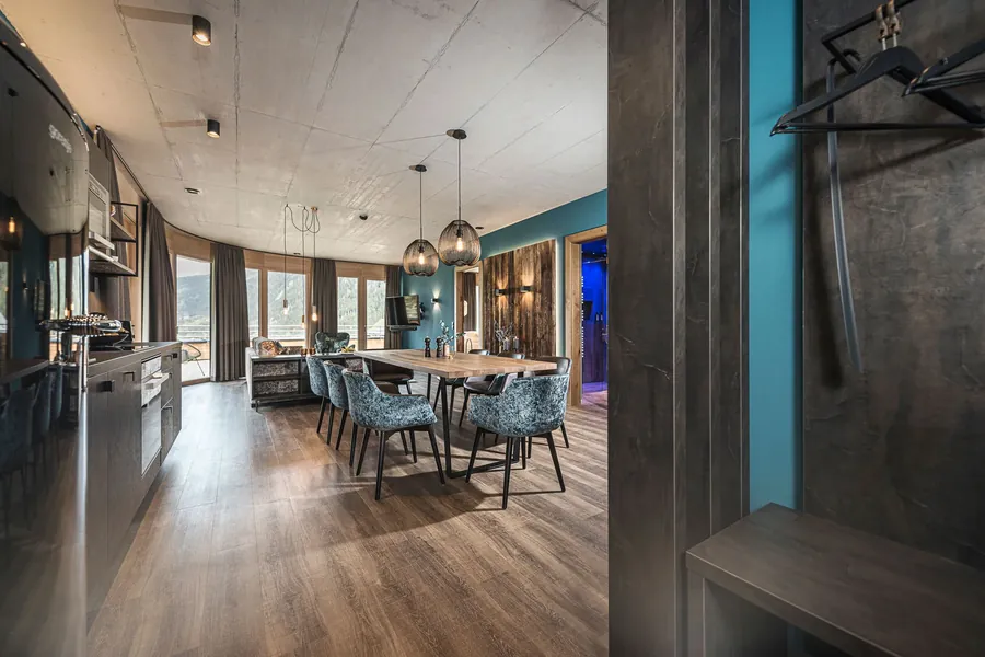 Sieghard Suites dining area
