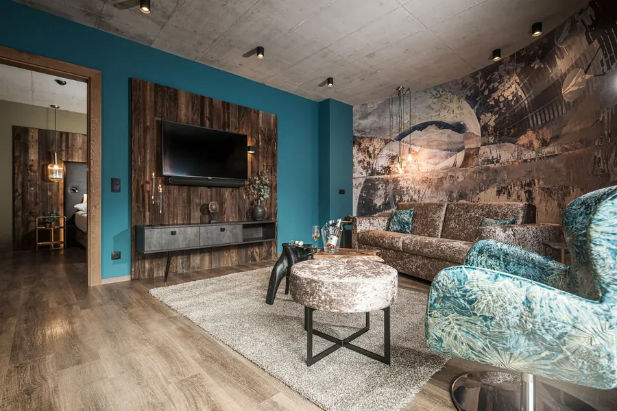 Sieghard Suites living room
